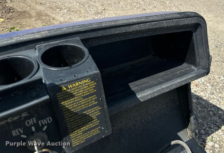 image for item EB2921 Par car Columbia golf cart