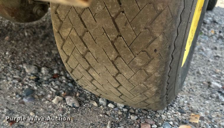 image for item EB2921 Par car Columbia golf cart