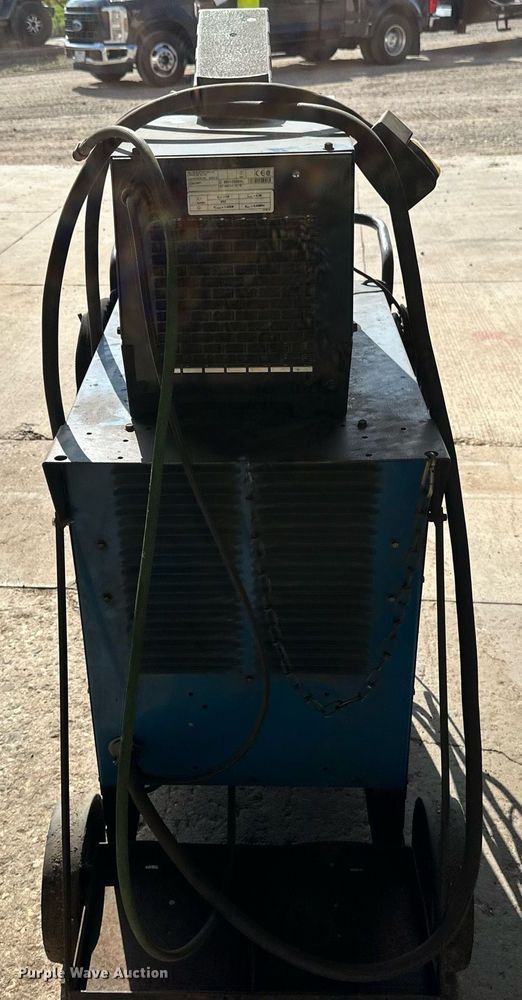 image for item EB2950 Miller Syncrowave 250 welder