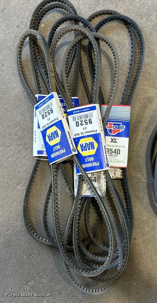 image for item EB2953 Automotive belts