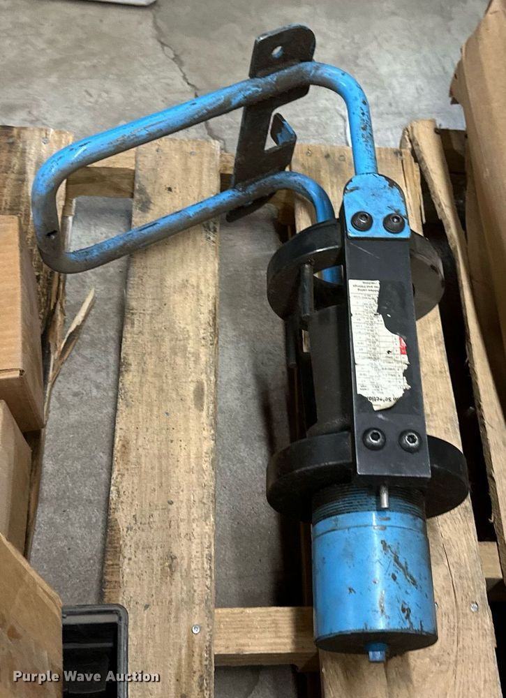 image for item EB2955 Tools