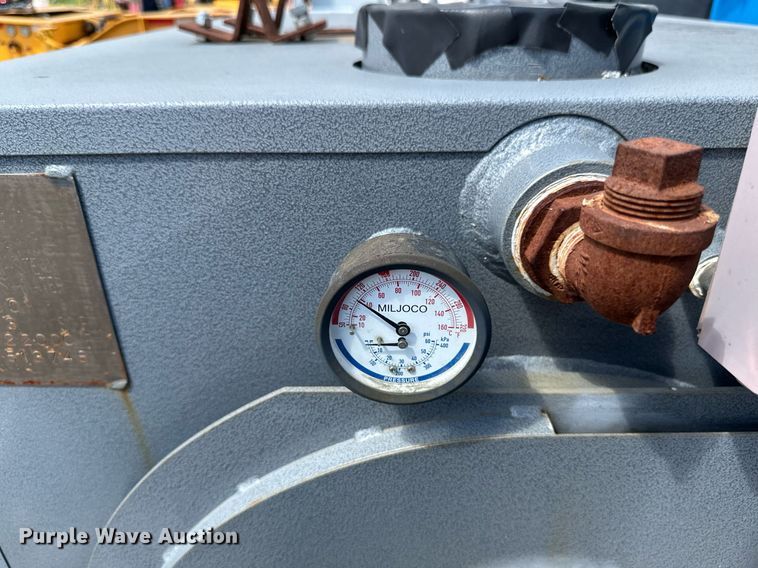 image for item EB2970 Alternate heating waste oil boiler