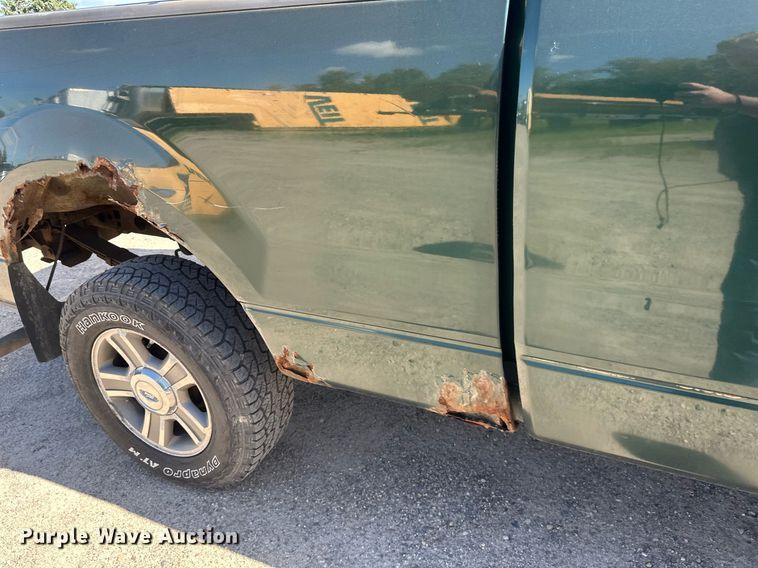 image for item EB2972 2007 Ford F150 SuperCab pickup truck