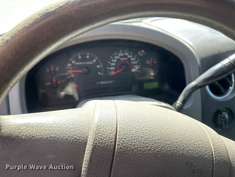 image for item EB2972 2007 Ford F150 SuperCab pickup truck