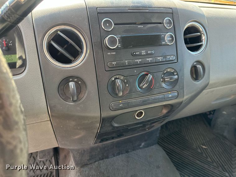 image for item EB2972 2007 Ford F150 SuperCab pickup truck