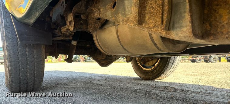 image for item EB2974 2016 Chevrolet Silverado 2500HD Double Cab pickup truck