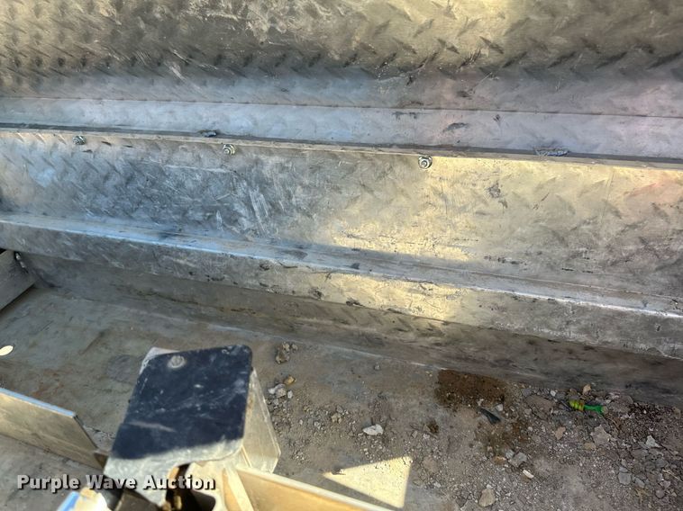 image for item EB2974 2016 Chevrolet Silverado 2500HD Double Cab pickup truck