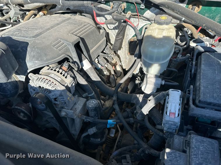 image for item EB2974 2016 Chevrolet Silverado 2500HD Double Cab pickup truck