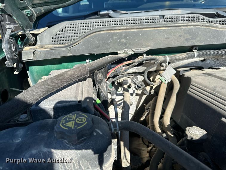 image for item EB2974 2016 Chevrolet Silverado 2500HD Double Cab pickup truck