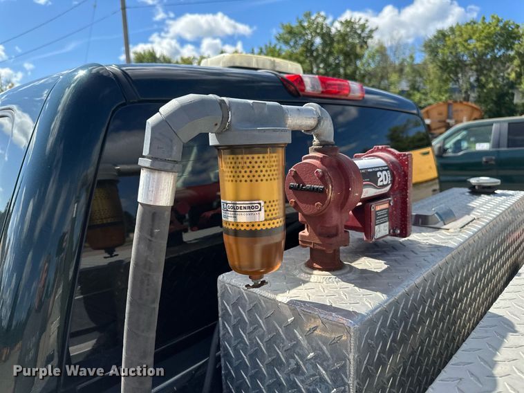 image for item EB2976 2013 Chevrolet Silverado 1500 Ext. Cab pickup truck