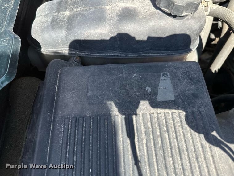 image for item EB2976 2013 Chevrolet Silverado 1500 Ext. Cab pickup truck