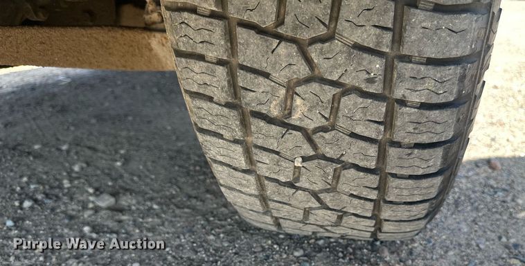 image for item EB2976 2013 Chevrolet Silverado 1500 Ext. Cab pickup truck