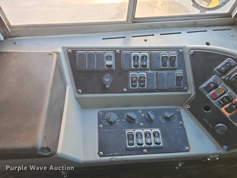 image for item EB8240 2005 Blue Bird Vision school bus