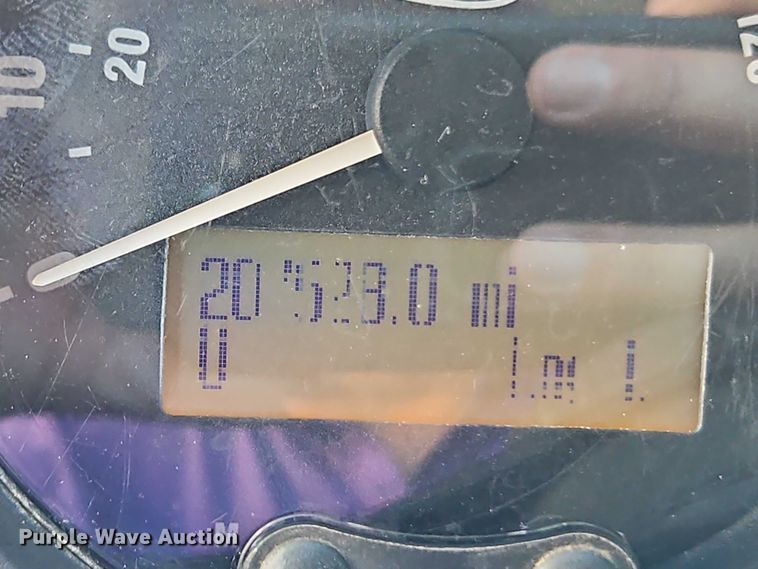 image for item EB8240 2005 Blue Bird Vision school bus