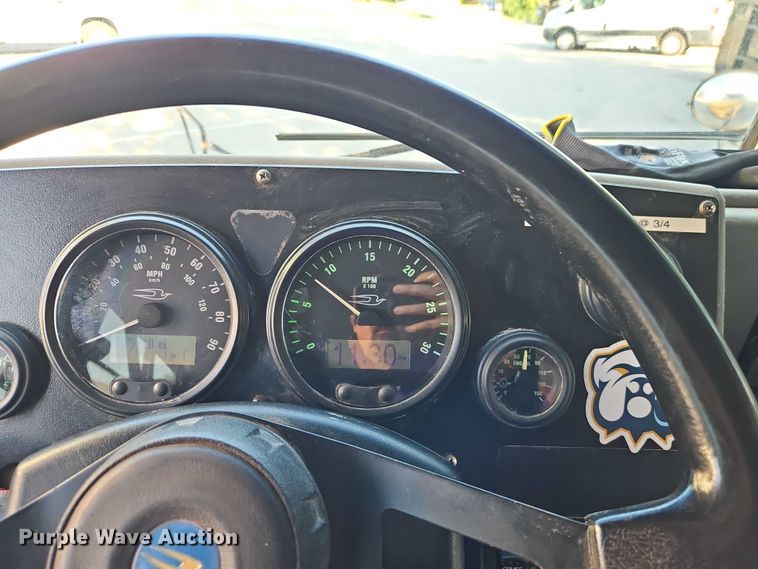 image for item EB8240 2005 Blue Bird Vision school bus