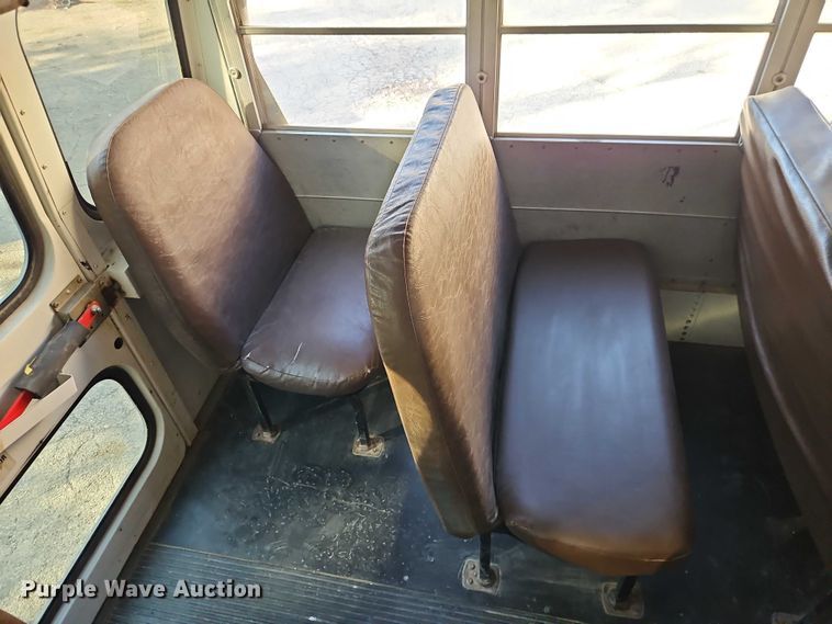 image for item EB8240 2005 Blue Bird Vision school bus