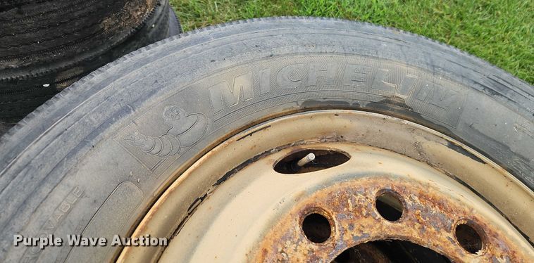 image for item EB8251 (22) tires and wheels