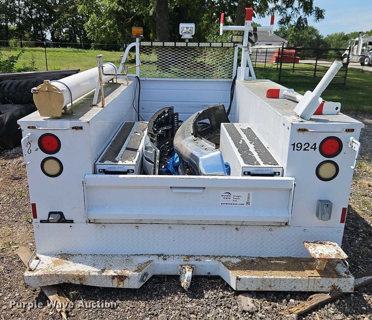 image for item EB8262 Knapheide 696J utility bed