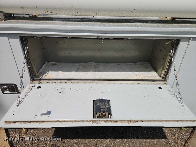 image for item EB8262 Knapheide 696J utility bed