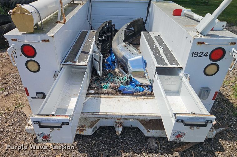 image for item EB8262 Knapheide 696J utility bed