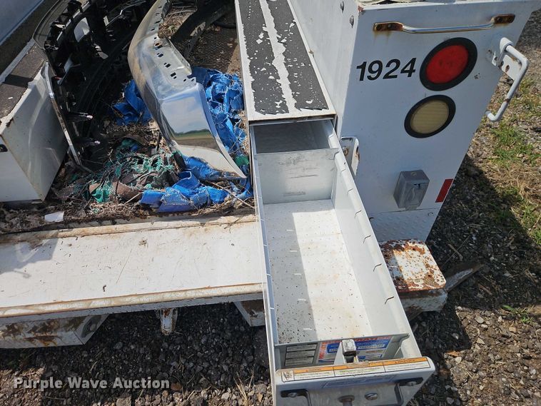 image for item EB8262 Knapheide 696J utility bed