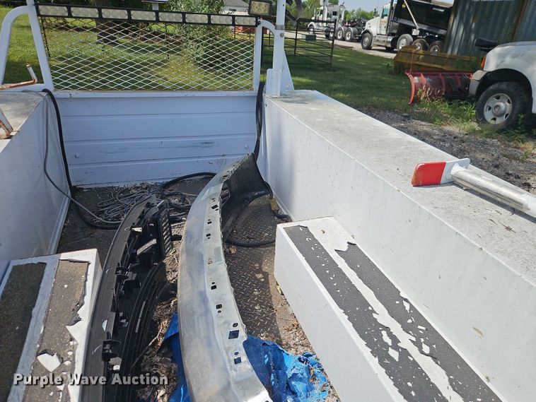 image for item EB8262 Knapheide 696J utility bed