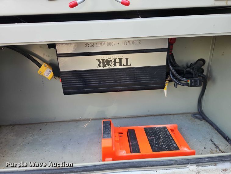 image for item EB8262 Knapheide 696J utility bed