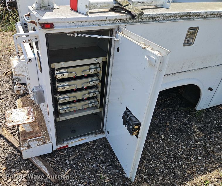 image for item EB8262 Knapheide 696J utility bed