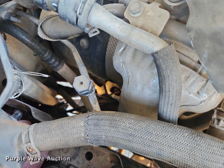 image for item EB8266 2017 Chevrolet Silverado 2500HD Crew Cab pickup truck