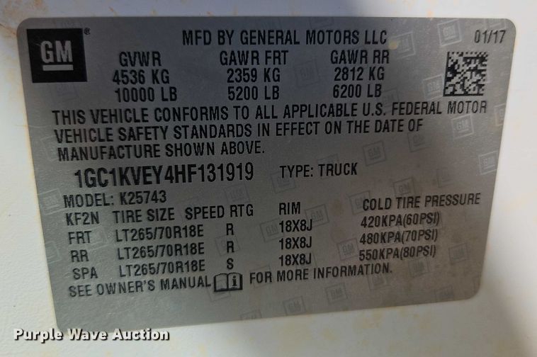 image for item EB8266 2017 Chevrolet Silverado 2500HD Crew Cab pickup truck