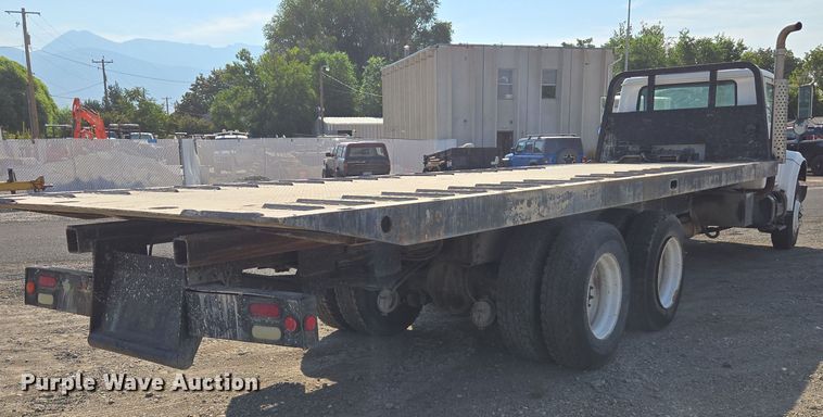 image for item EC1116 1995 International 4900 rollback truck