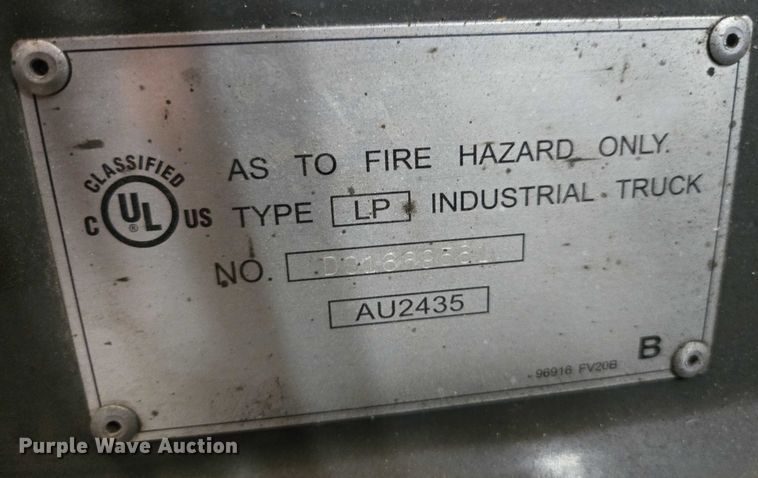 image for item EC1123 2017 UniCarriers CFS40 forklift