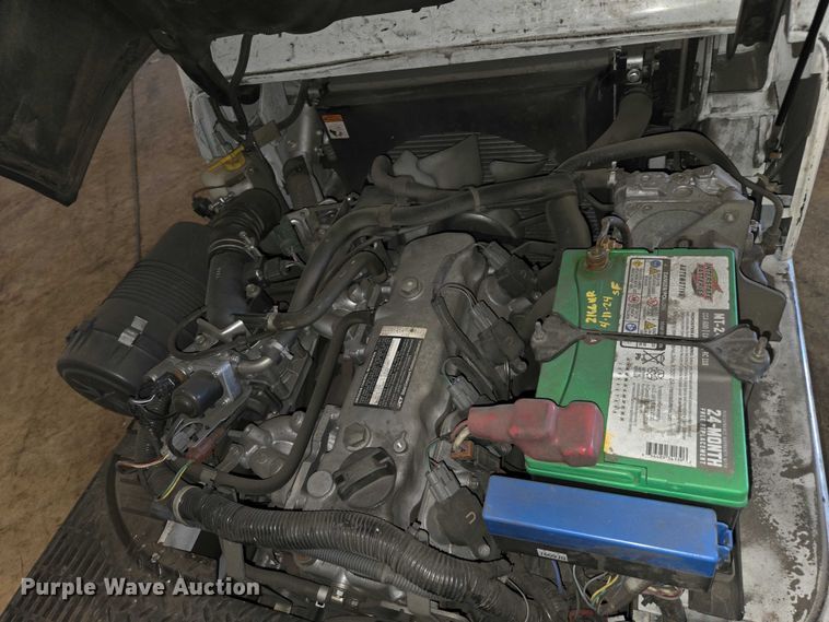 image for item EC1123 2017 UniCarriers CFS40 forklift