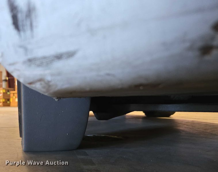 image for item EC1123 2017 UniCarriers CFS40 forklift