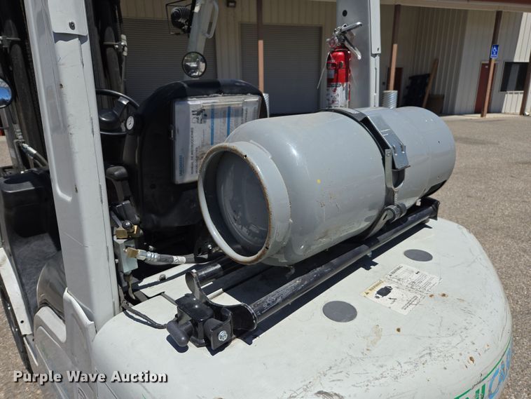 image for item EC1124 2017 UniCarriers PF50 forklift