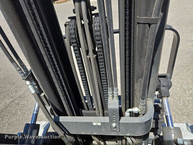 image for item EC1124 2017 UniCarriers PF50 forklift