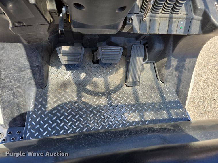 image for item EC1124 2017 UniCarriers PF50 forklift