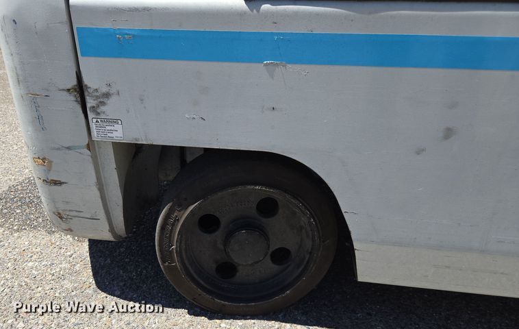 image for item EC1126 2017 UniCarriers CFS40 forklift