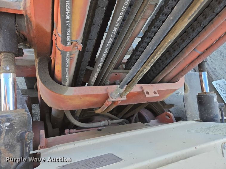 image for item EC1127 1993 Nissan PF60 forklift