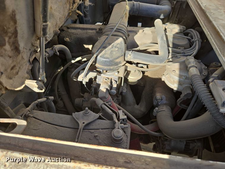 image for item EC1127 1993 Nissan PF60 forklift