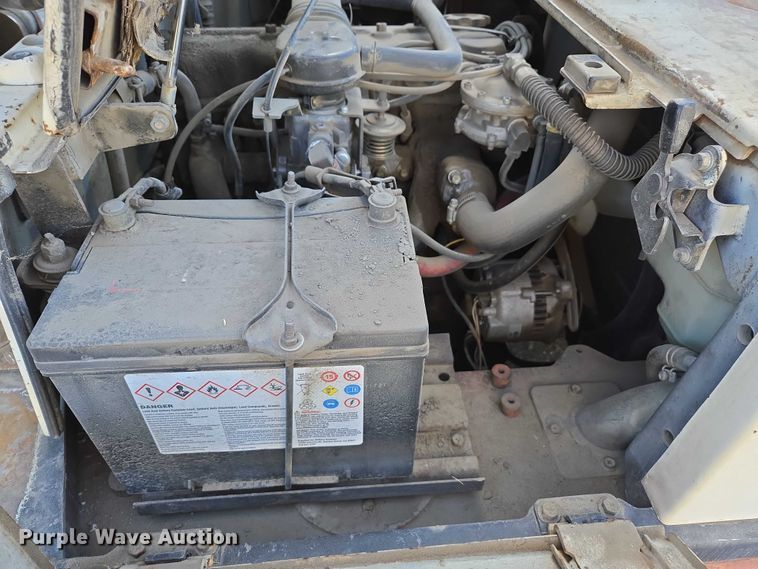 image for item EC1127 1993 Nissan PF60 forklift