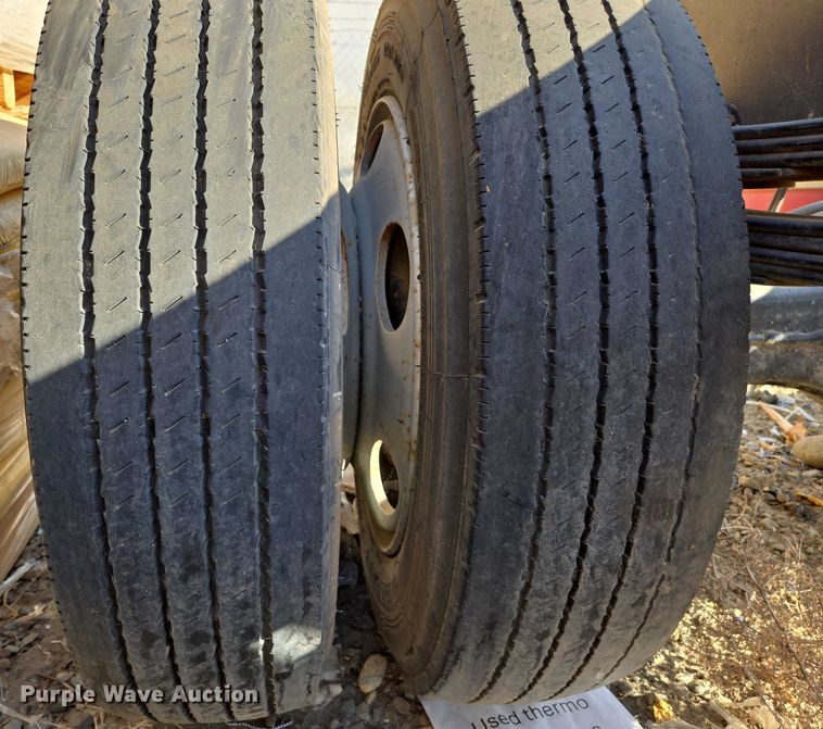 image for item EC1143 2011 Nissan UD2000 truck cab and chassis