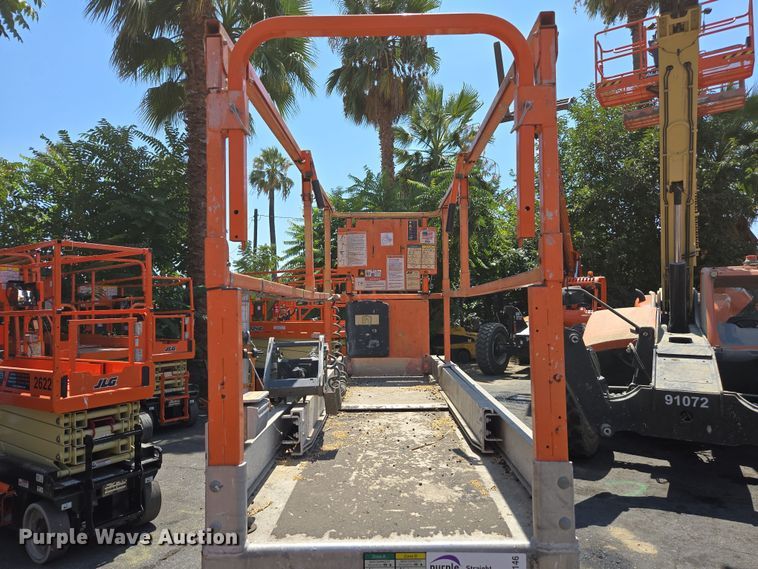 image for item EC1146 2013 JLG Industries 2630 ES scissor lift