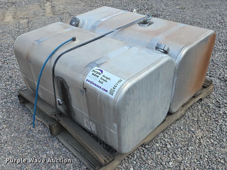 image for item EC1152 (2) fuel tanks