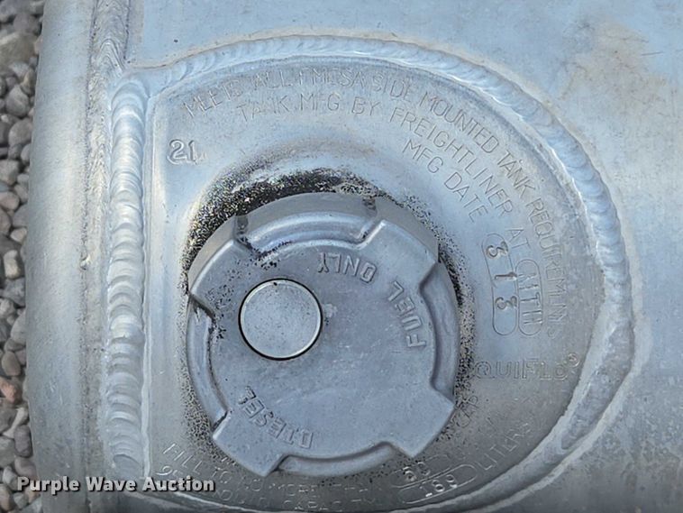 image for item EC1152 (2) fuel tanks