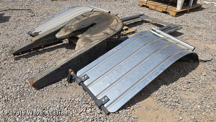 image for item EC1154 Truck parts