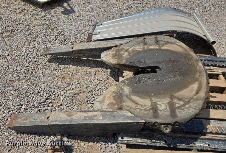 image for item EC1154 Truck parts