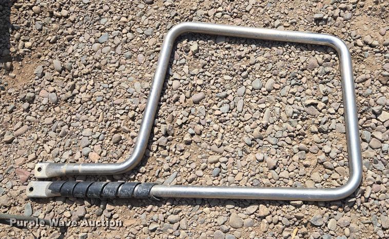 image for item EC1155 Headache rack