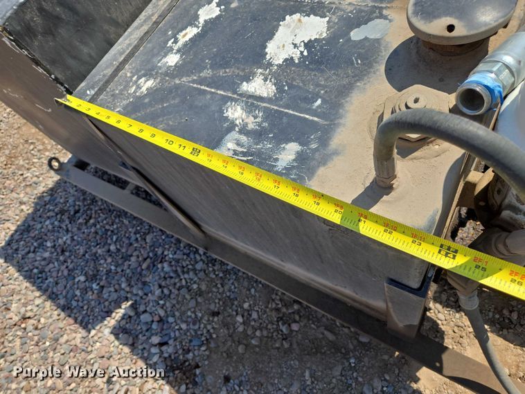 image for item EC1156 Delta 48400 fuel and lube skid 