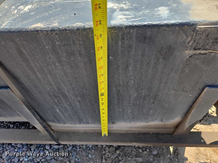 image for item EC1156 Delta 48400 fuel and lube skid 